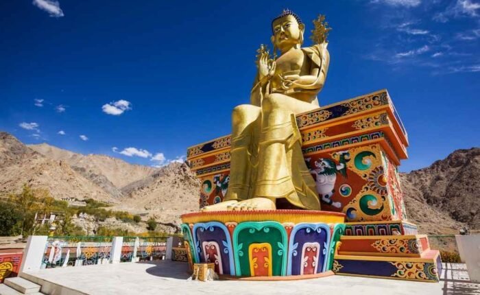 Ladakh Trip Chronicles: 4-Day Adventure Amidst High Peaks